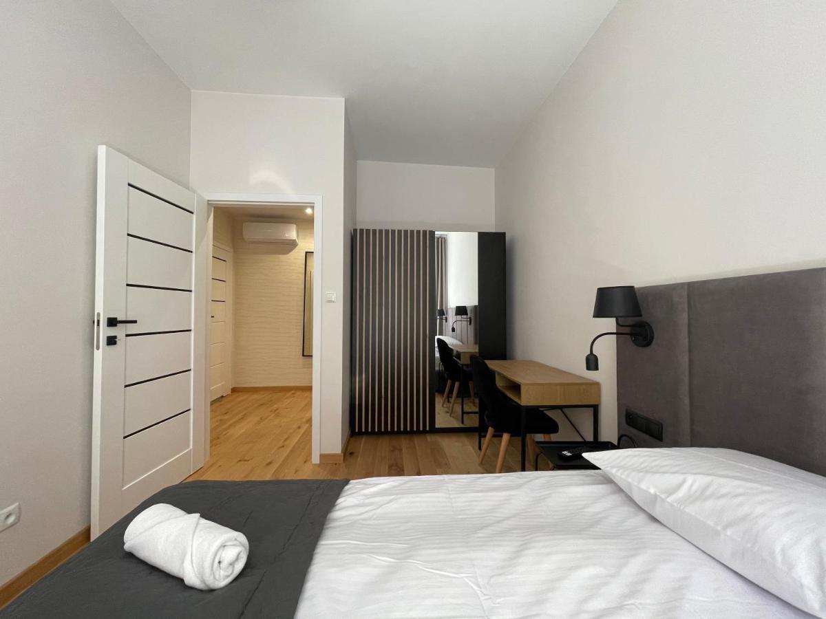 Revesen Premium Apartments Krakau Exterior foto