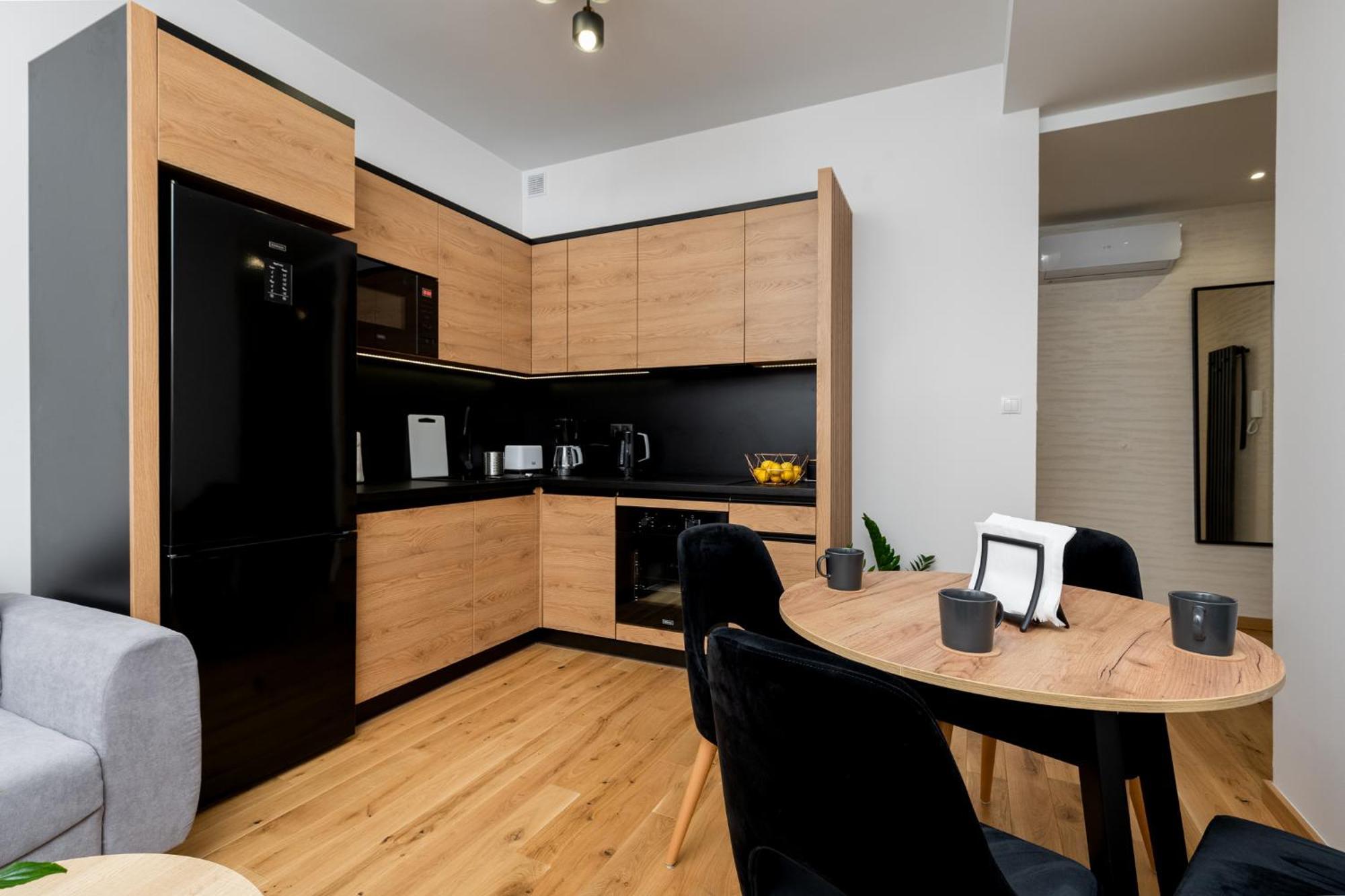 Revesen Premium Apartments Krakau Exterior foto
