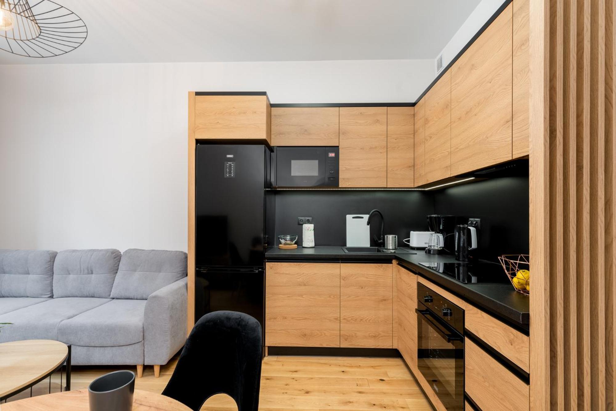 Revesen Premium Apartments Krakau Exterior foto