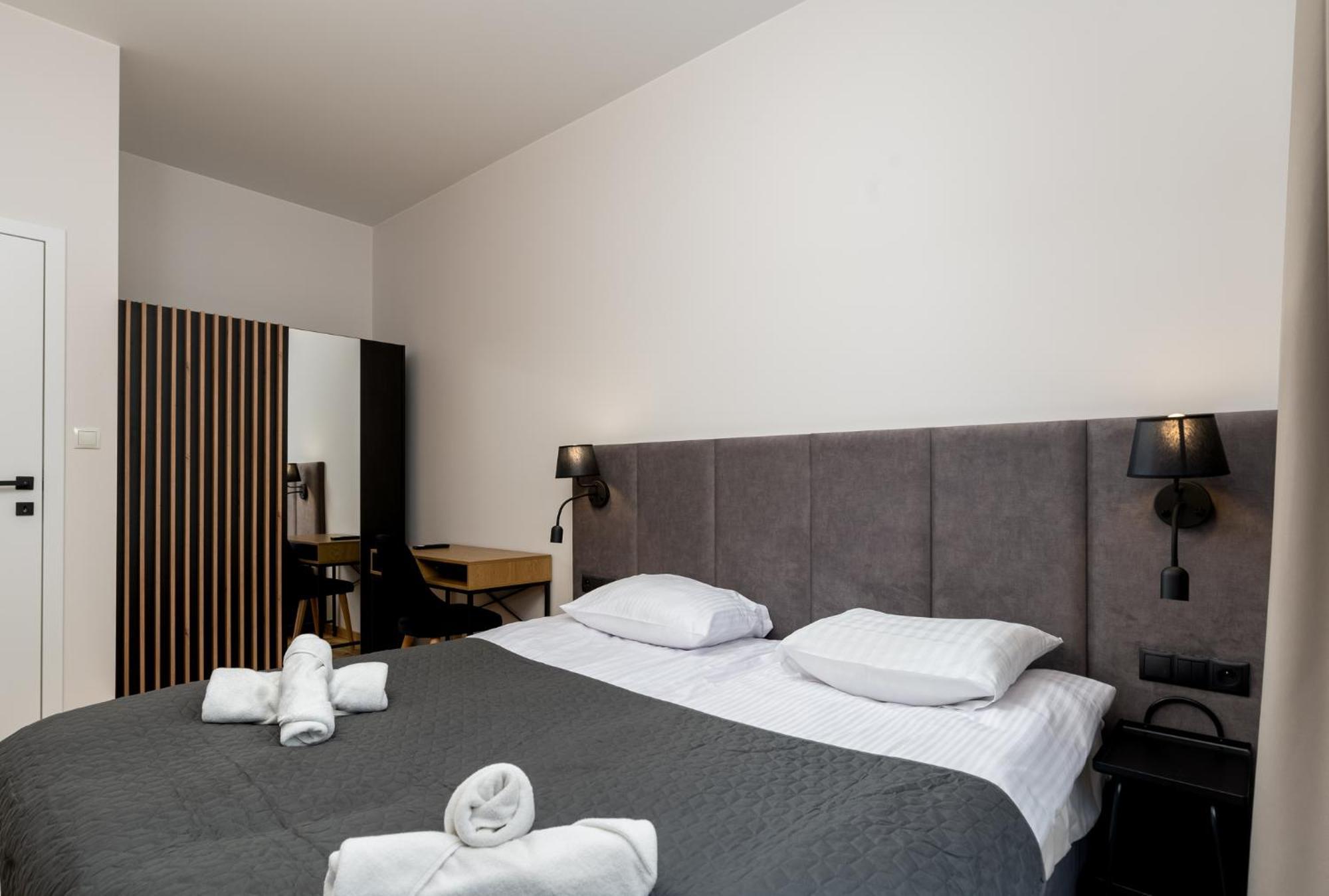Revesen Premium Apartments Krakau Exterior foto