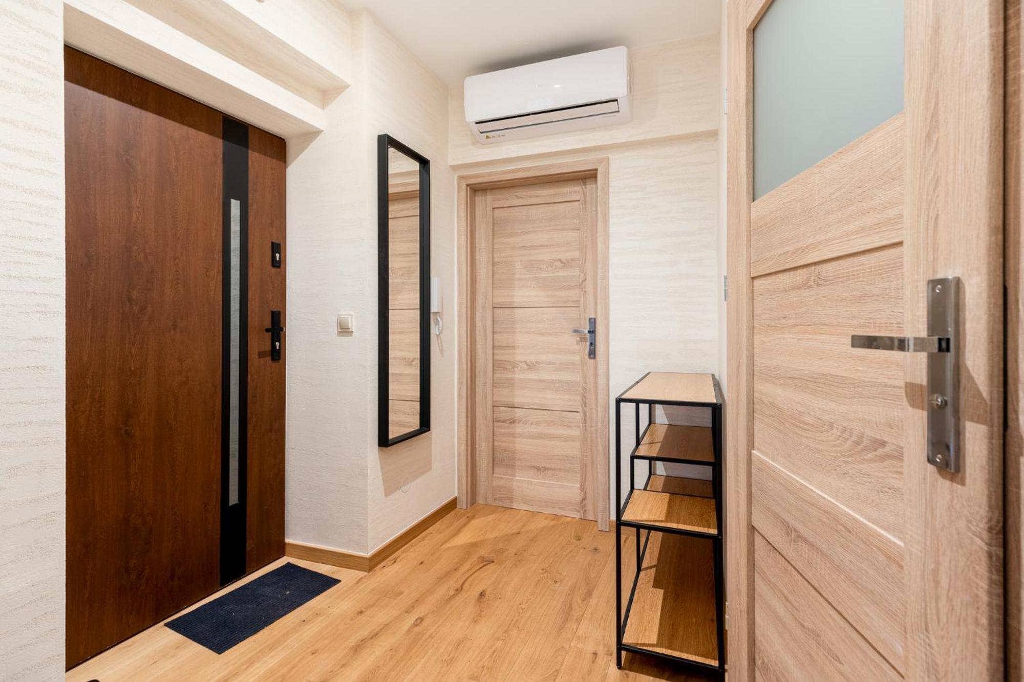 Revesen Premium Apartments Krakau Exterior foto